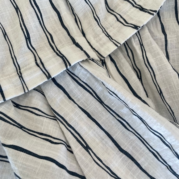 Striped peplum tank blouse - Picture 3 of 3